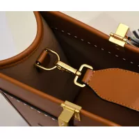 $160.00 USD Fendi AAA Quality Handbags For Women #1380718