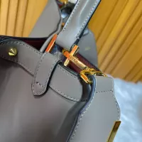 $160.00 USD Fendi AAA Quality Handbags For Women #1380758