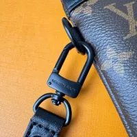 $98.00 USD Louis Vuitton AAA Quality Daily Pouches For Unisex #1381177