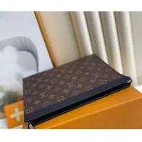 $92.00 USD Louis Vuitton AAA Quality Toilet Pouches For Unisex #1381307