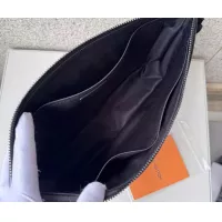 $118.00 USD Louis Vuitton AAA Quality Toilet Pouches For Unisex #1381323