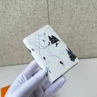 $60.00 USD Louis Vuitton LV Passport Covers #1381369