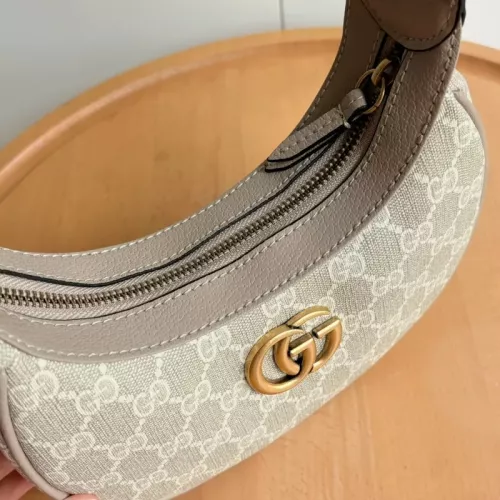 Replica Gucci AAA Quality Handbags For Women #1382145 $72.00 USD for Wholesale