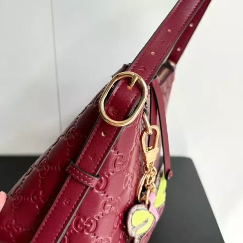 Replica Gucci AAA Quality Shoulder Bags For Women #1382301 $92.00 USD for Wholesale