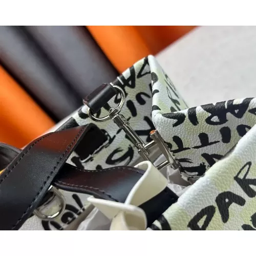 Replica Louis Vuitton AAA Quality Handbags For Women #1384203 $72.00 USD for Wholesale