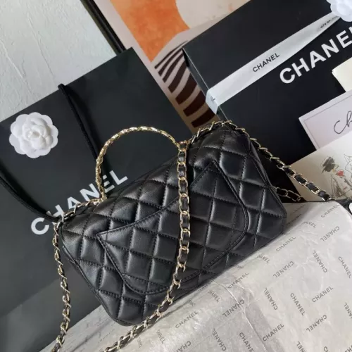 Replica Chanel AAA Quality Messenger Bags For Women #1385912 $112.00 USD for Wholesale