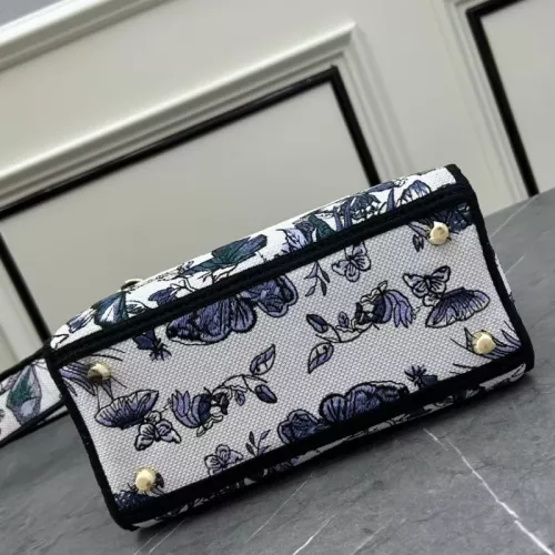 Replica Christian Dior AAA Quality Handbags For Women #1386174 $115.00 USD for Wholesale