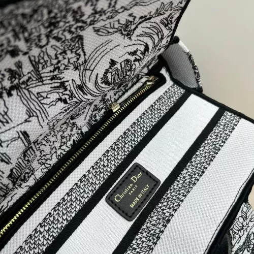 Replica Christian Dior AAA Quality Handbags For Women #1386177 $115.00 USD for Wholesale