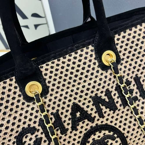 Replica Chanel AAA Quality Handbags For Women #1386556 $105.00 USD for Wholesale