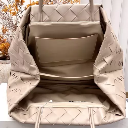 Replica Bottega Veneta BV AAA Quality Shoulder Bags For Women #1387931 $108.00 USD for Wholesale