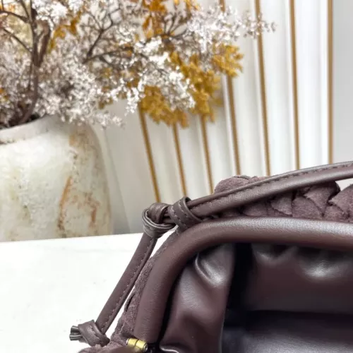 Replica Bottega Veneta BV AAA Quality Messenger Bags For Women #1388016 $100.00 USD for Wholesale