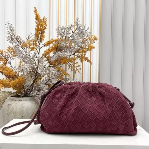 Bottega Veneta BV AAA Quality Messenger Bags For Women #1388020 $112.00 USD, Wholesale Replica Bottega Veneta BV AAA Quality Messenger Bags