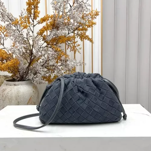 Bottega Veneta BV AAA Quality Messenger Bags For Women #1388021 $100.00 USD, Wholesale Replica Bottega Veneta BV AAA Quality Messenger Bags