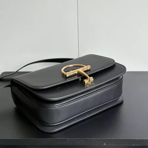 Replica Gucci AAA Quality Messenger Bags For Women #1389425 $82.00 USD for Wholesale