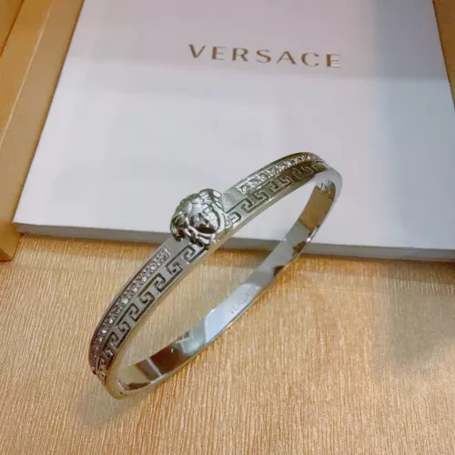 Versace Bracelets #1390107 $42.00 USD, Wholesale Replica Versace Bracelets
