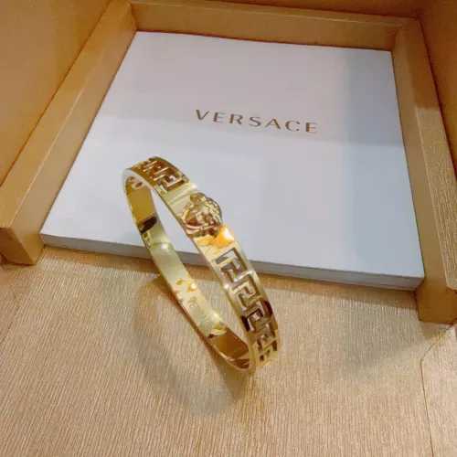 Replica Versace Bracelets #1390108 $42.00 USD for Wholesale