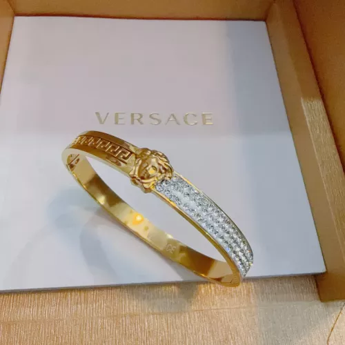 Versace Bracelets #1390109 $42.00 USD, Wholesale Replica Versace Bracelets