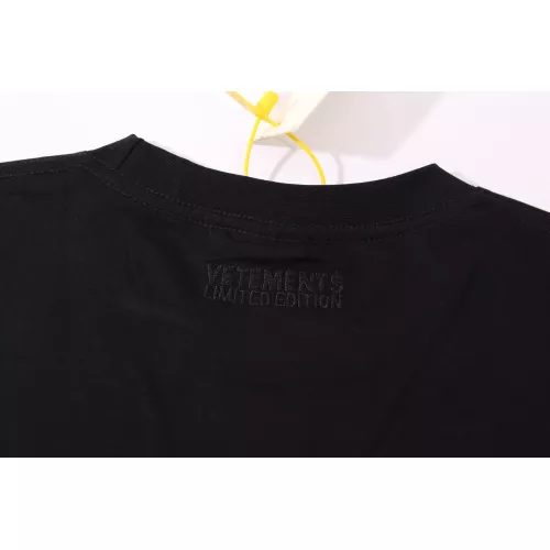 Replica VETEMENTS T-Shirts Short Sleeved For Unisex #1390273 $36.00 USD for Wholesale