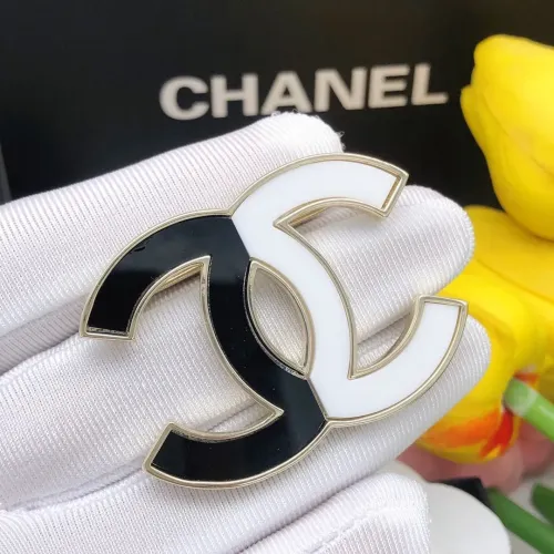 Replica Chanel Brooches For Women #1390992 $32.00 USD for Wholesale