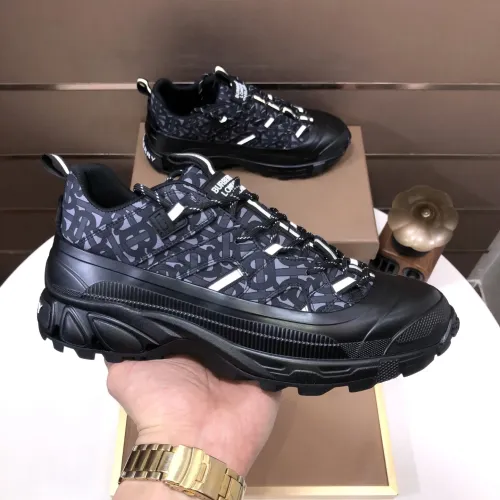 Replica Burberry Casual Shoes For Men #1391967 $115.00 USD for Wholesale