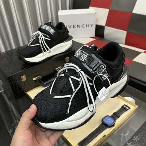 Givenchy Casual Shoes For Men #1391989