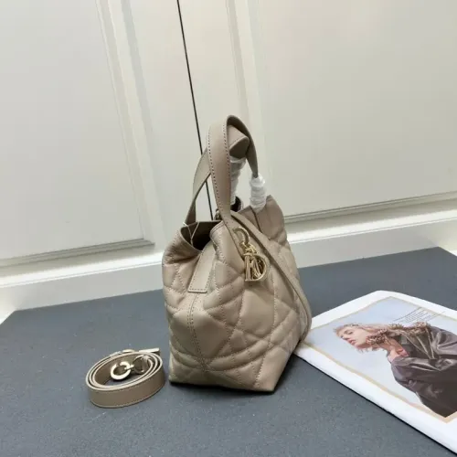 Replica Christian Dior AAA Quality Handbags For Women #1392142 $102.00 USD for Wholesale