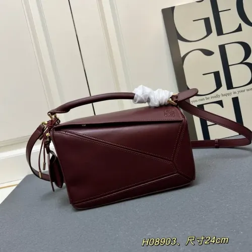 LOEWE AAA Quality Messenger Bags For Women #1392168 $108.00 USD, Wholesale Replica LOEWE AAA Quality Messenger Bags
