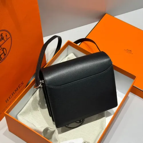 Replica Hermes AAA Quality Messenger Bags For Women #1392467 $98.00 USD for Wholesale