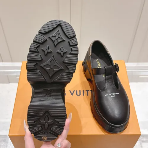 Replica Louis Vuitton Casual Shoes For Women #1392661 $115.00 USD for Wholesale