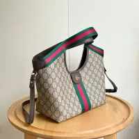$76.00 USD Gucci AAA Quality Handbags For Women #1382085