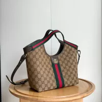 $76.00 USD Gucci AAA Quality Handbags For Women #1382088