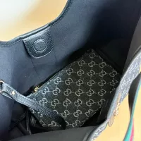 $76.00 USD Gucci AAA Quality Handbags For Women #1382090