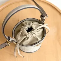 $72.00 USD Gucci AAA Quality Messenger Bags For Women #1382113