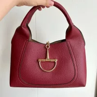 $76.00 USD Gucci AAA Quality Handbags For Women #1382163