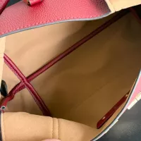 $76.00 USD Gucci AAA Quality Handbags For Women #1382163