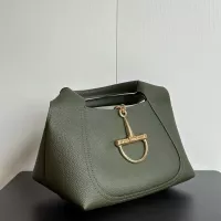 $76.00 USD Gucci AAA Quality Handbags For Women #1382166