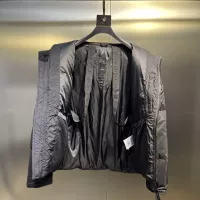 $172.00 USD Canada Goose Down Feather Coat Long Sleeved For Unisex #1382493