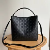 $98.00 USD Gucci AAA Quality Messenger Bags For Women #1384155