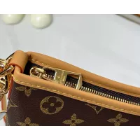 $72.00 USD Louis Vuitton AAA Quality Messenger Bags #1384170