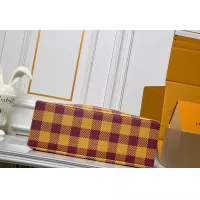 $76.00 USD Louis Vuitton AAA Quality Handbags For Women #1384225