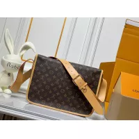 $72.00 USD Louis Vuitton AAA Quality Messenger Bags For Unisex #1384307