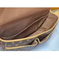 $72.00 USD Louis Vuitton AAA Quality Messenger Bags For Unisex #1384307