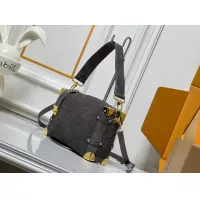 $72.00 USD Louis Vuitton AAA Quality Messenger Bags For Women #1384327