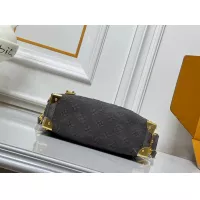 $72.00 USD Louis Vuitton AAA Quality Messenger Bags For Women #1384327