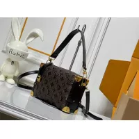 $85.00 USD Louis Vuitton AAA Quality Messenger Bags For Women #1384329