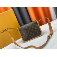 $64.00 USD Louis Vuitton AAA Quality Messenger Bags For Women #1384333