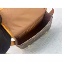 $64.00 USD Louis Vuitton AAA Quality Messenger Bags For Women #1384333