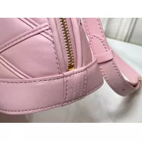 $82.00 USD Louis Vuitton AAA Quality Handbags For Women #1384441