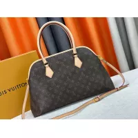 $80.00 USD Louis Vuitton AAA Quality Handbags For Women #1384446