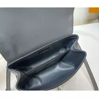 $72.00 USD Louis Vuitton AAA Quality Messenger Bags For Women #1384511